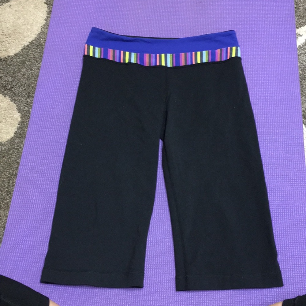 Lululemon groove crop leggings size 6